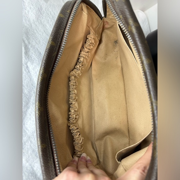 Louis Vuitton trousse toillete pouch 28 - Picture 5 of 13
